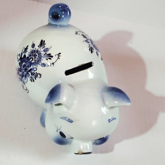 Porcelain Piggy Bank with A Beautiful Design On Sides - Picture 3 of 8